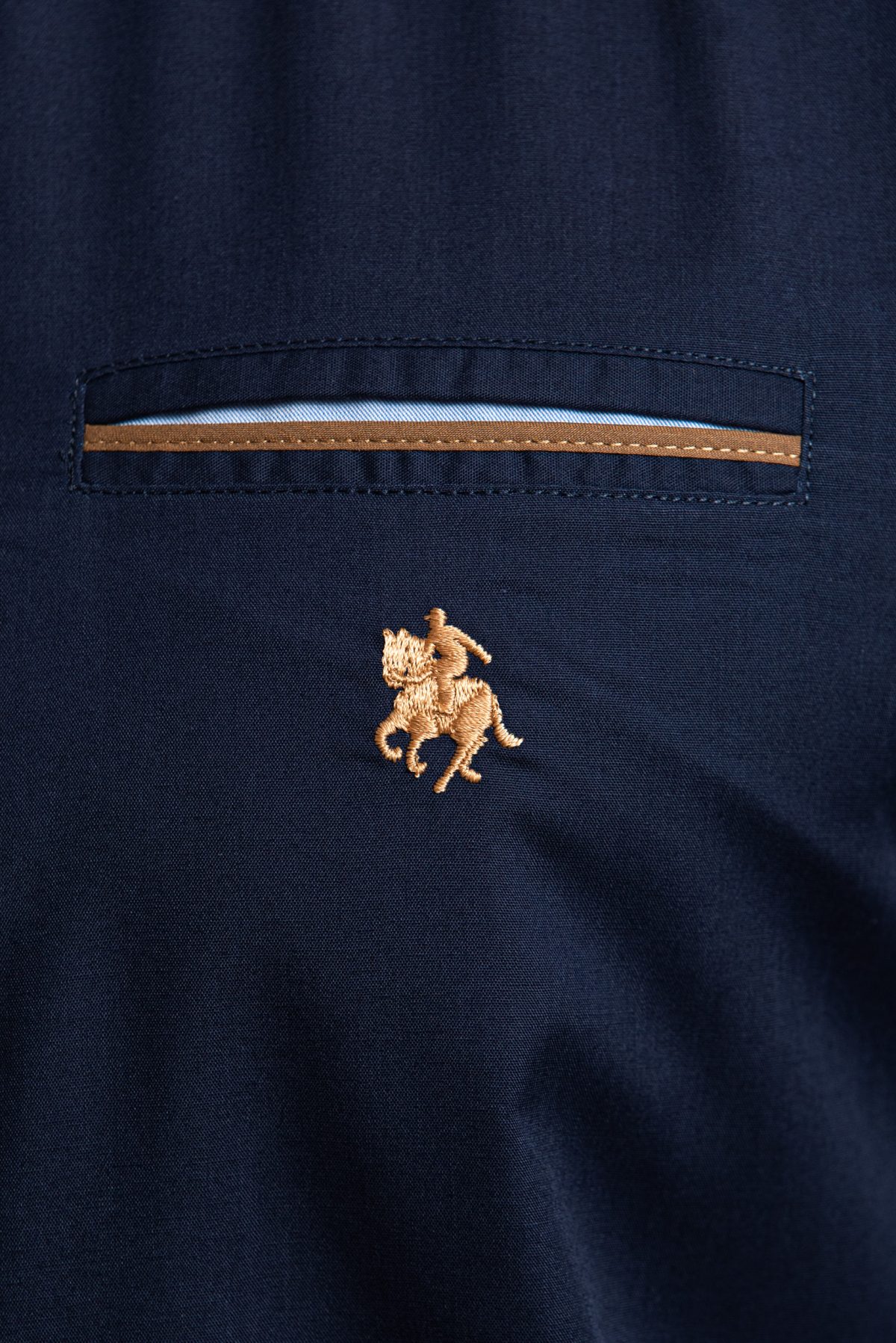 Camisa para hombre - Color Marino con Codo Camel