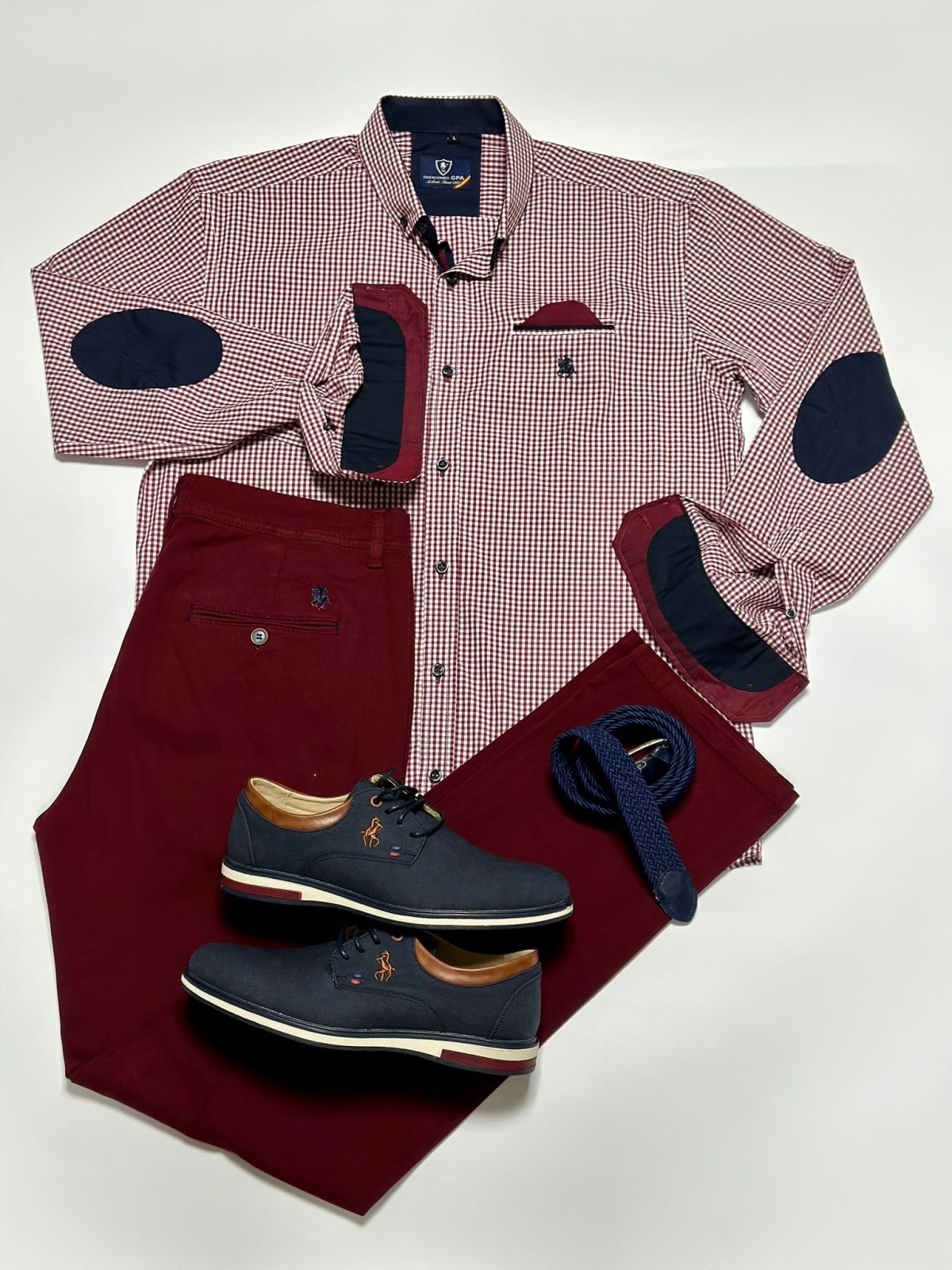 Camisa Vichy Granate con pantalón granate - zapato marino