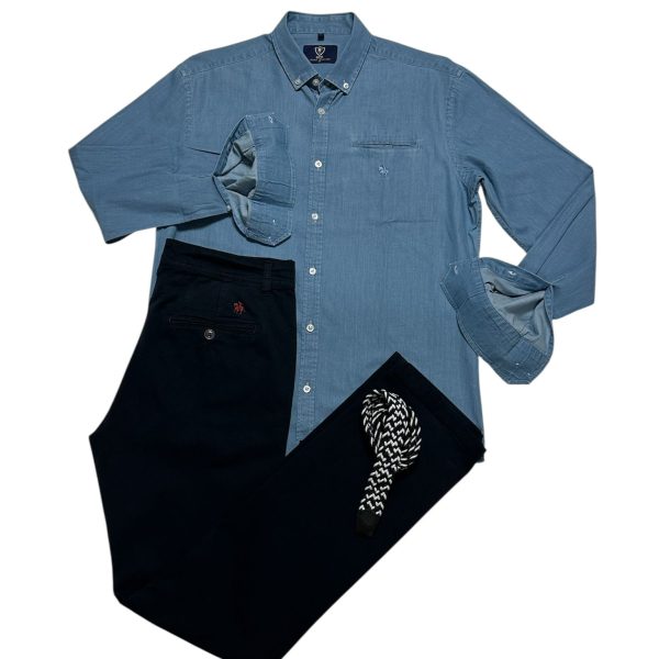 Camisa vaquera pantalón marino