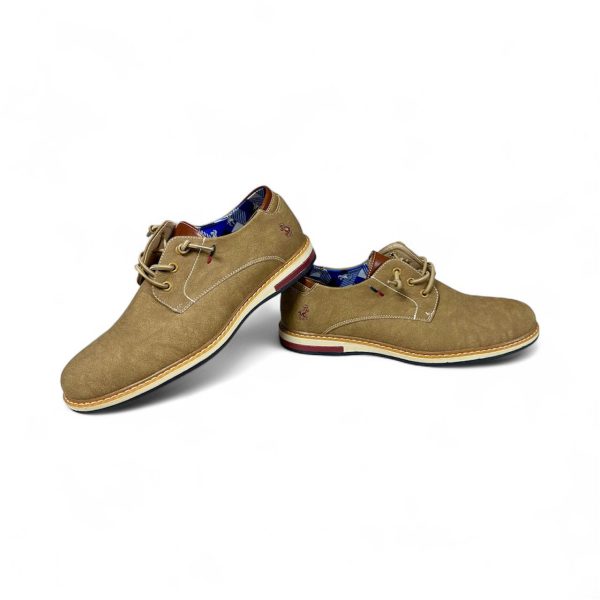 Modelo de luxe camel